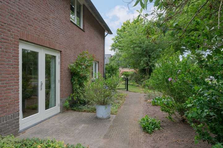 Foto 49 van Kastanjelaan 2