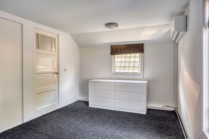 Foto 12 van Spoorlaan 1