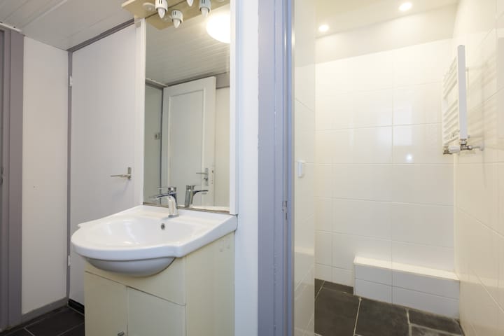 Foto 15 van Victor Rutgersstraat 13