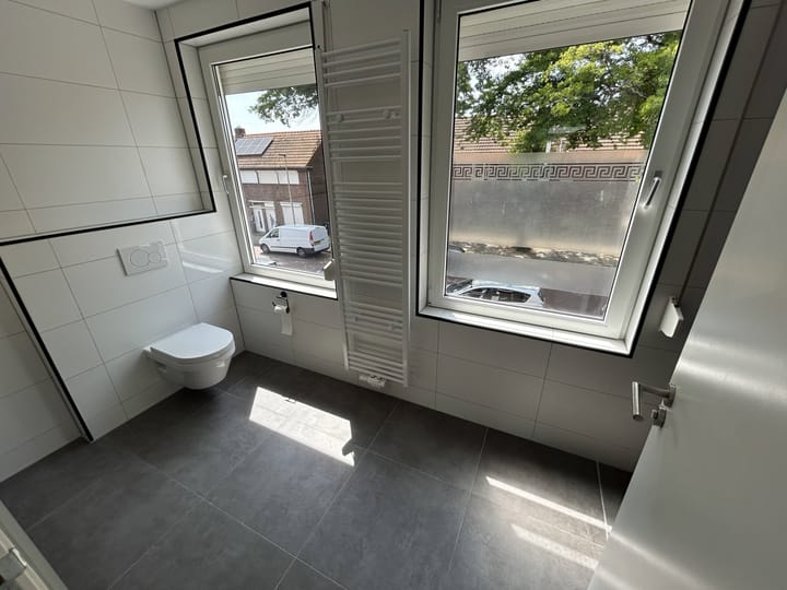 Foto 23 van Buschkensweg 18