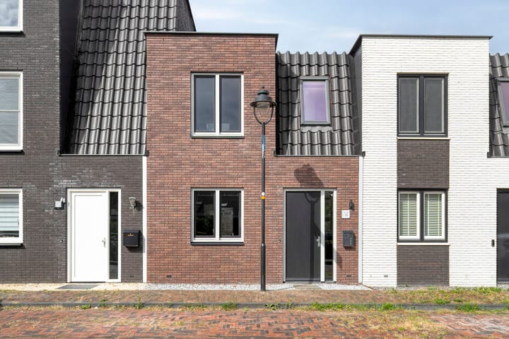 Karl Braunstraat 20