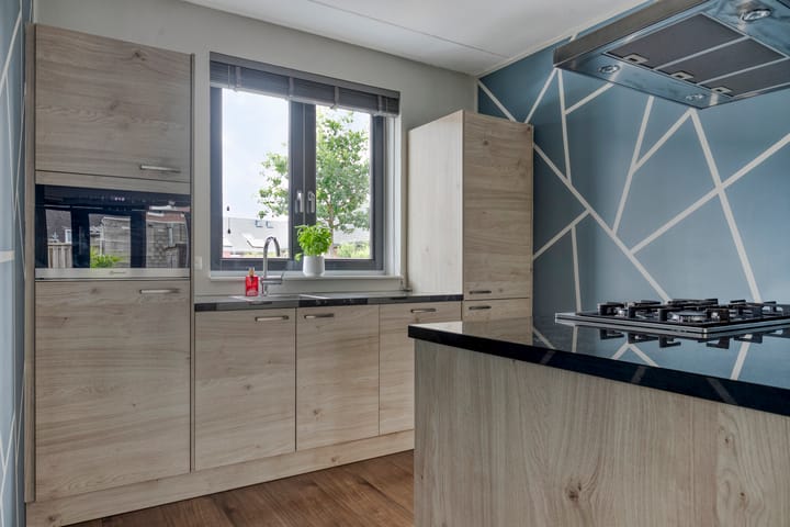 Foto 10 van Karl Braunstraat 20