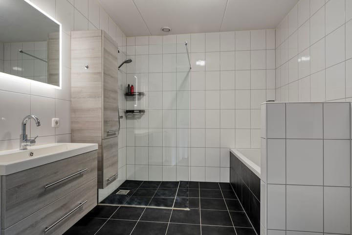 Foto 18 van Karl Braunstraat 20