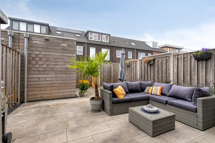 Foto 23 van Karl Braunstraat 20