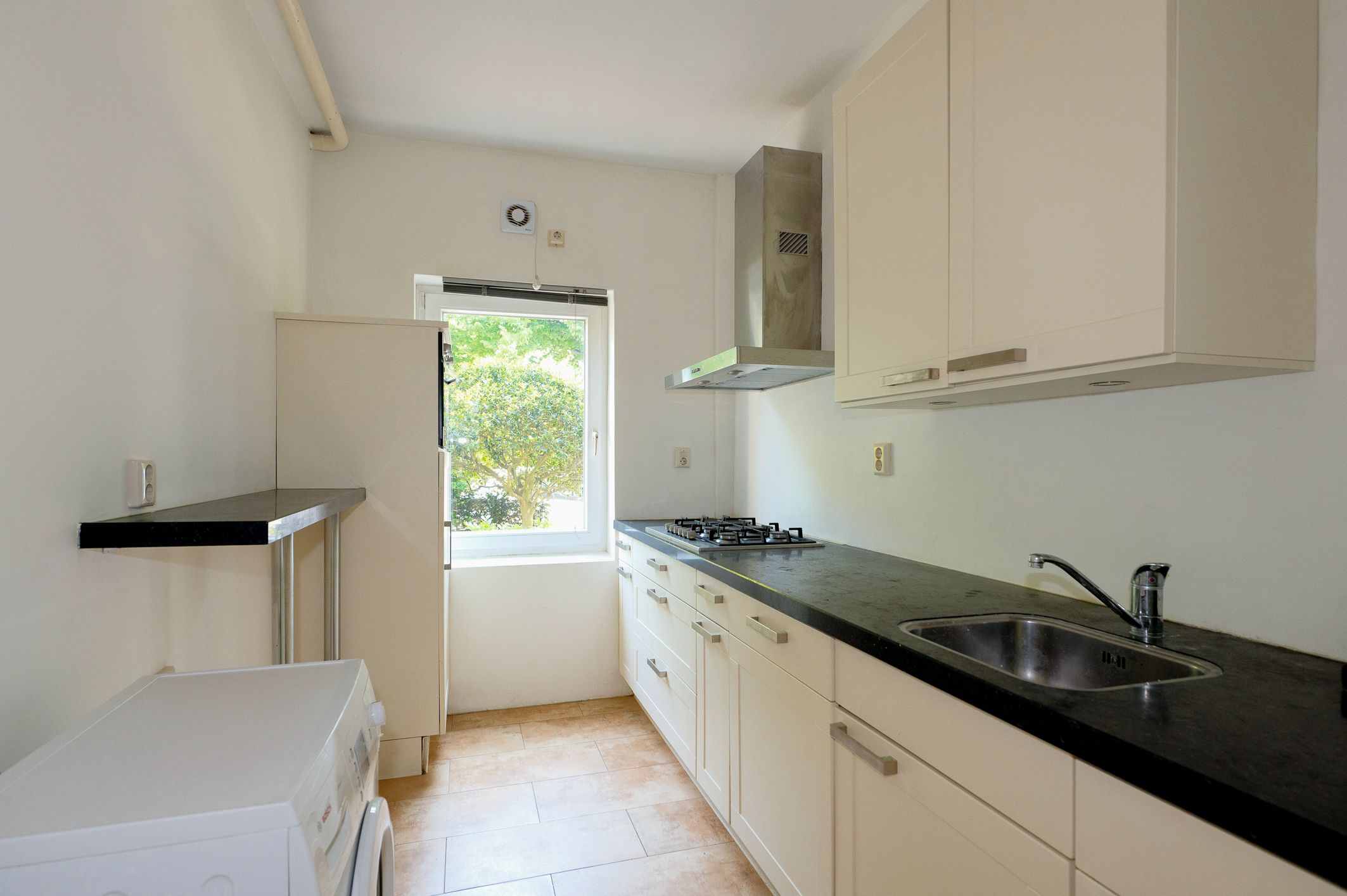 Foto 15 van Thérèse Schwartzestraat 122