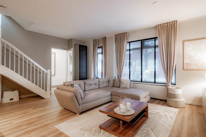 Foto 8 van Hobbesteeg 6