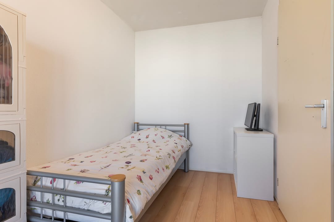 Foto 16 van Kanaalstraat 25-N