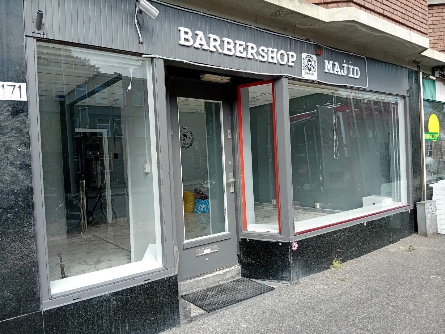 View photo 1 of Van Musschenbroekstraat 171