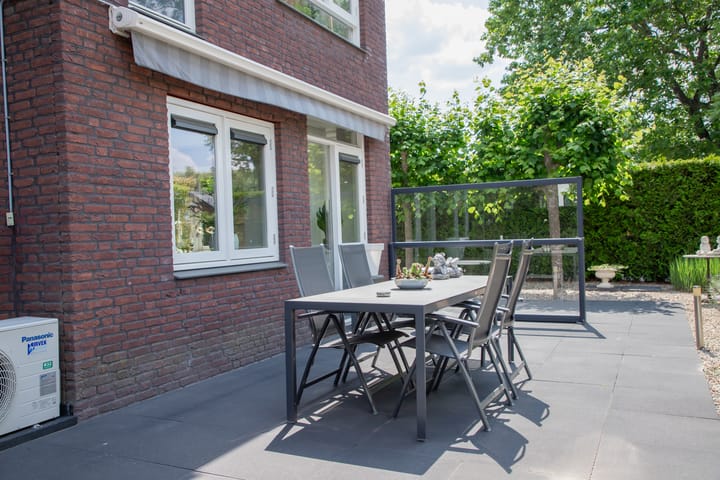 Foto 3 van Taets van Amerongenweg 2-02