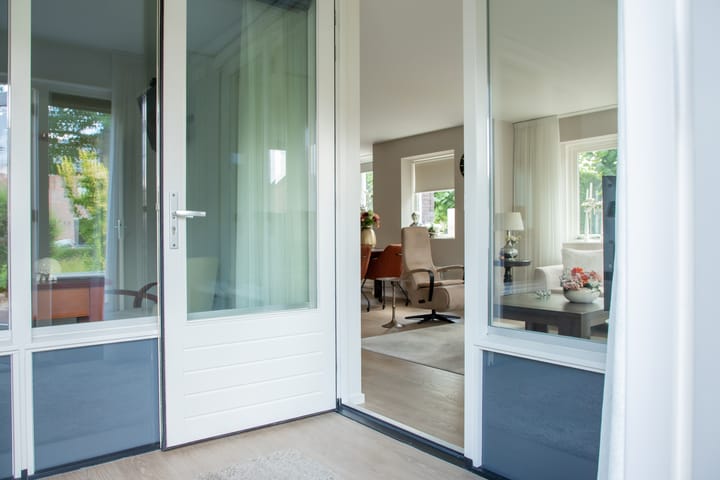 Foto 17 van Taets van Amerongenweg 2-02