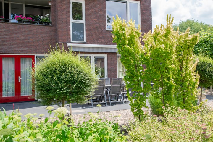 Foto 30 van Taets van Amerongenweg 2-02