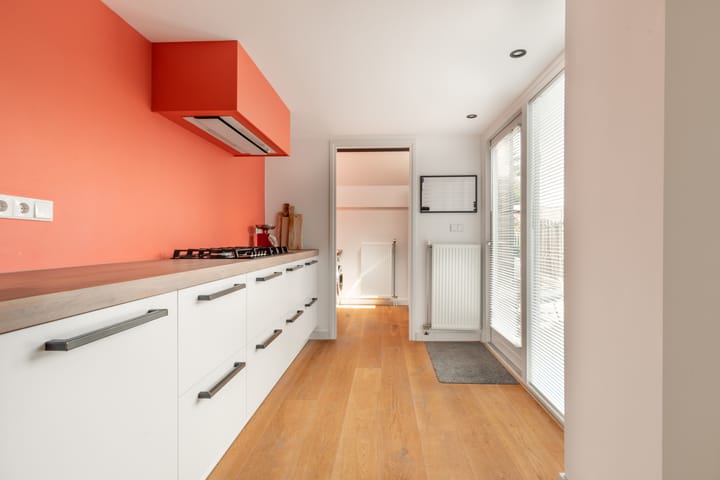 Foto 15 van Pieter Dekkerstraat 15