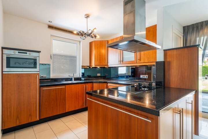 Photo 18 of Hooghuijs 8