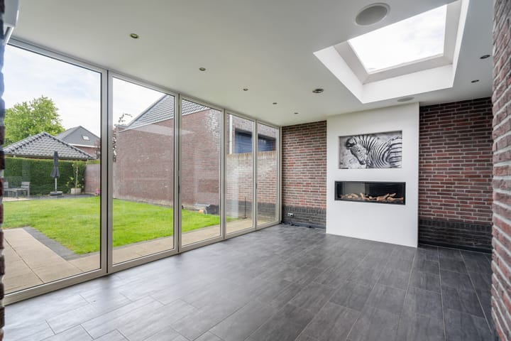 Photo 19 of Hooghuijs 8