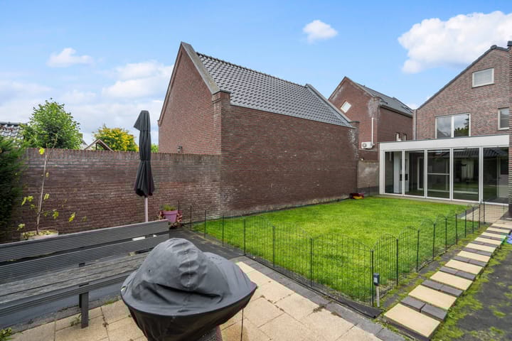 Photo 47 of Hooghuijs 8