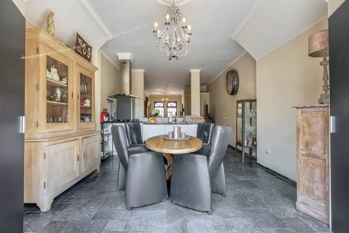 Foto 10 van Pontanusstraat 41