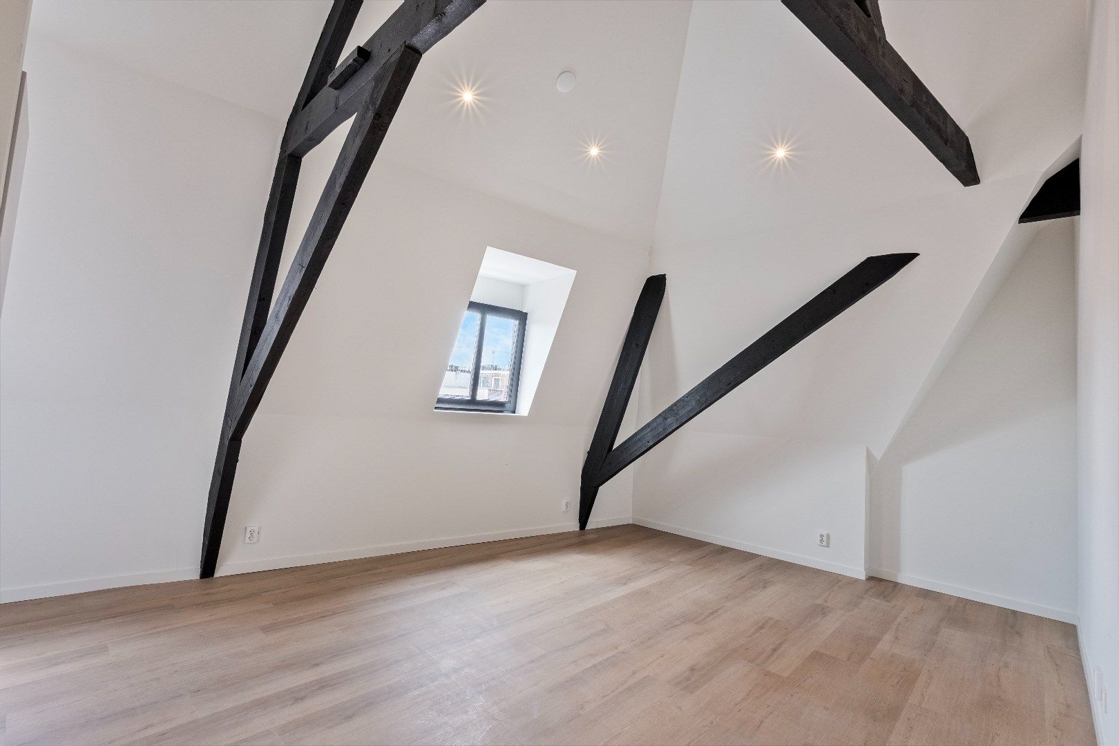 Foto 12 van Picardie 31-A