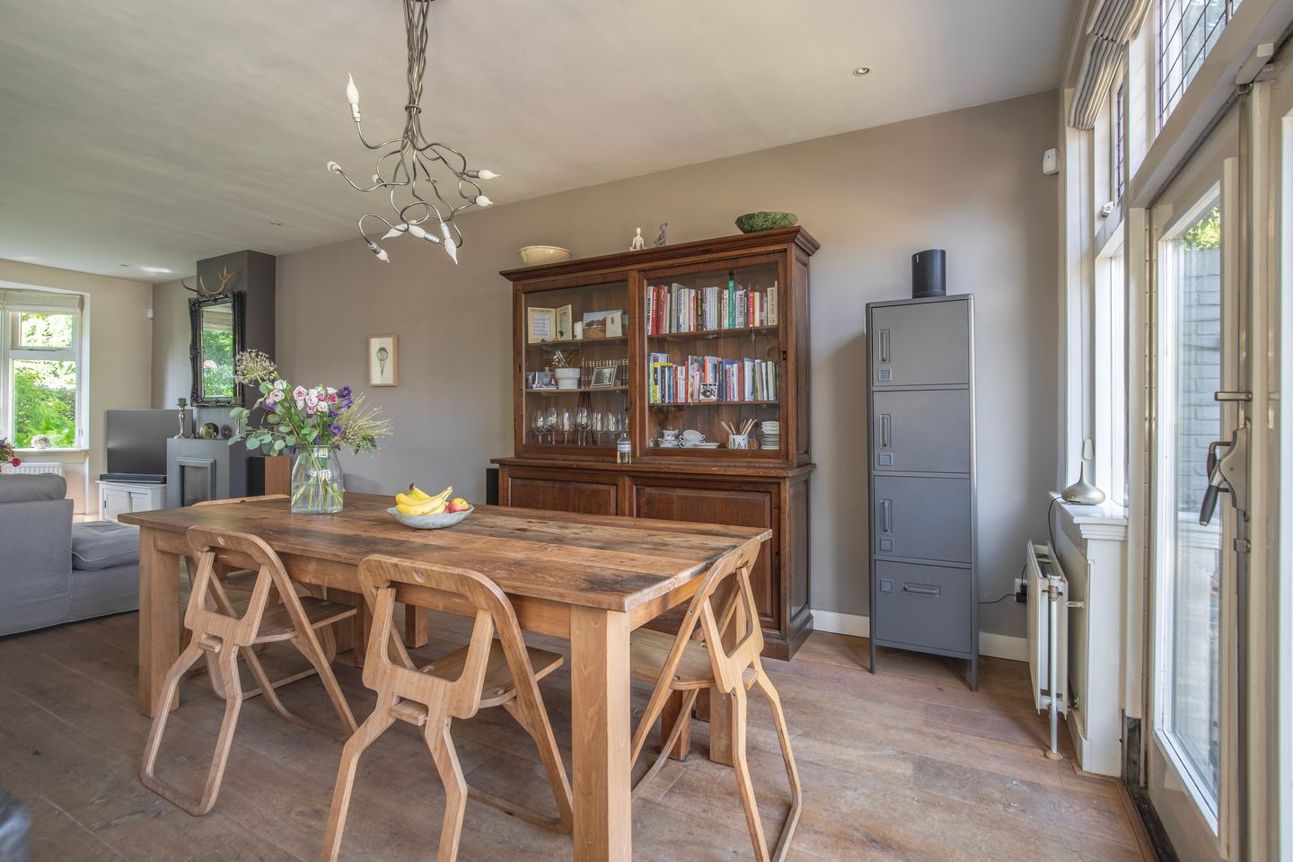 Foto 20 van Graaf van Rechterenweg 35