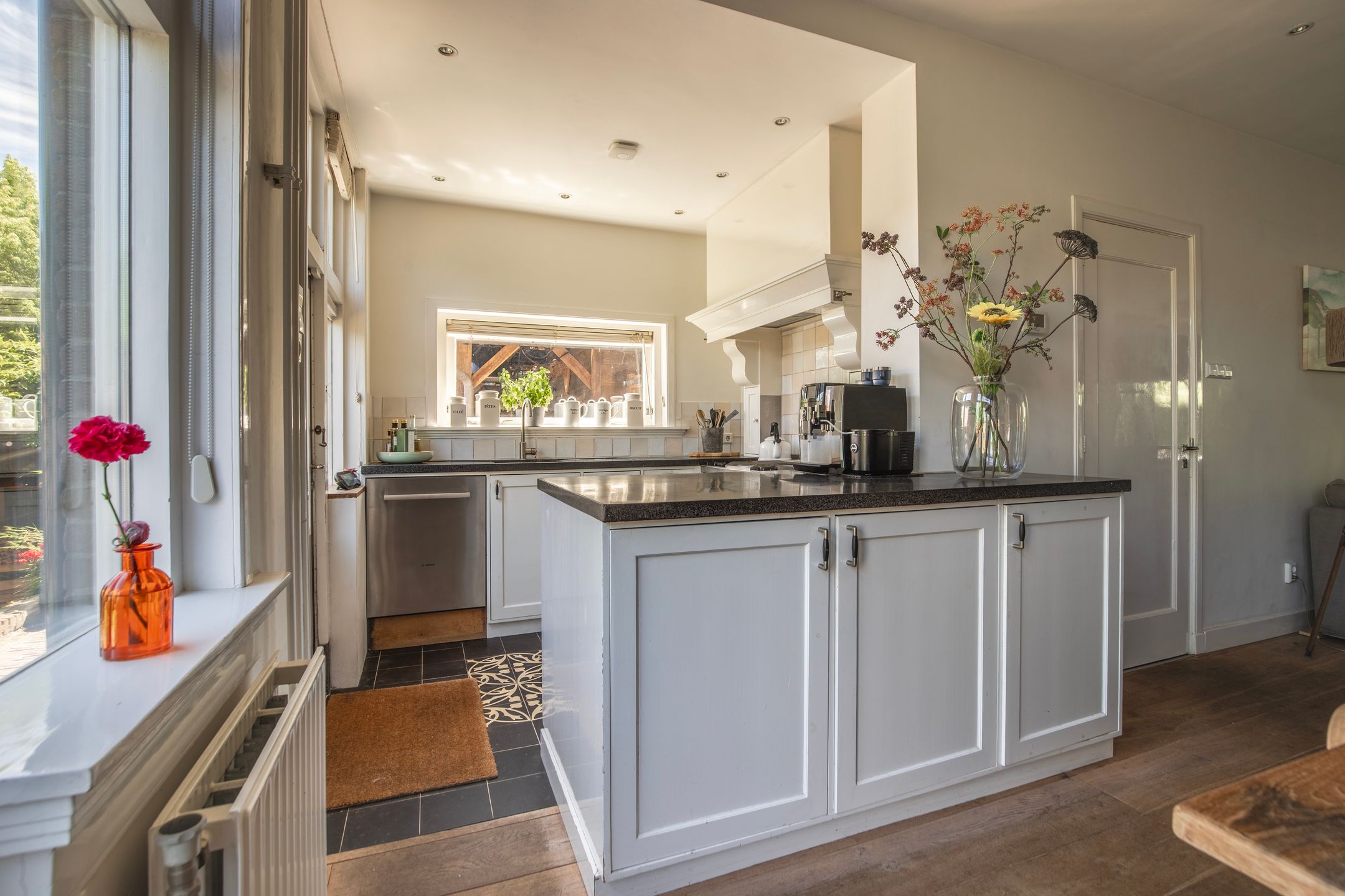 Foto 21 van Graaf van Rechterenweg 35