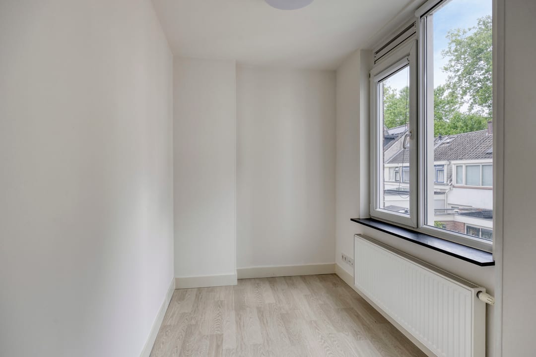 Foto 13 van Bloemstraat 1-A