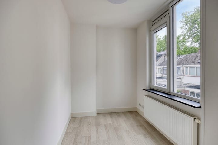 Foto 13 van Bloemstraat 1-A