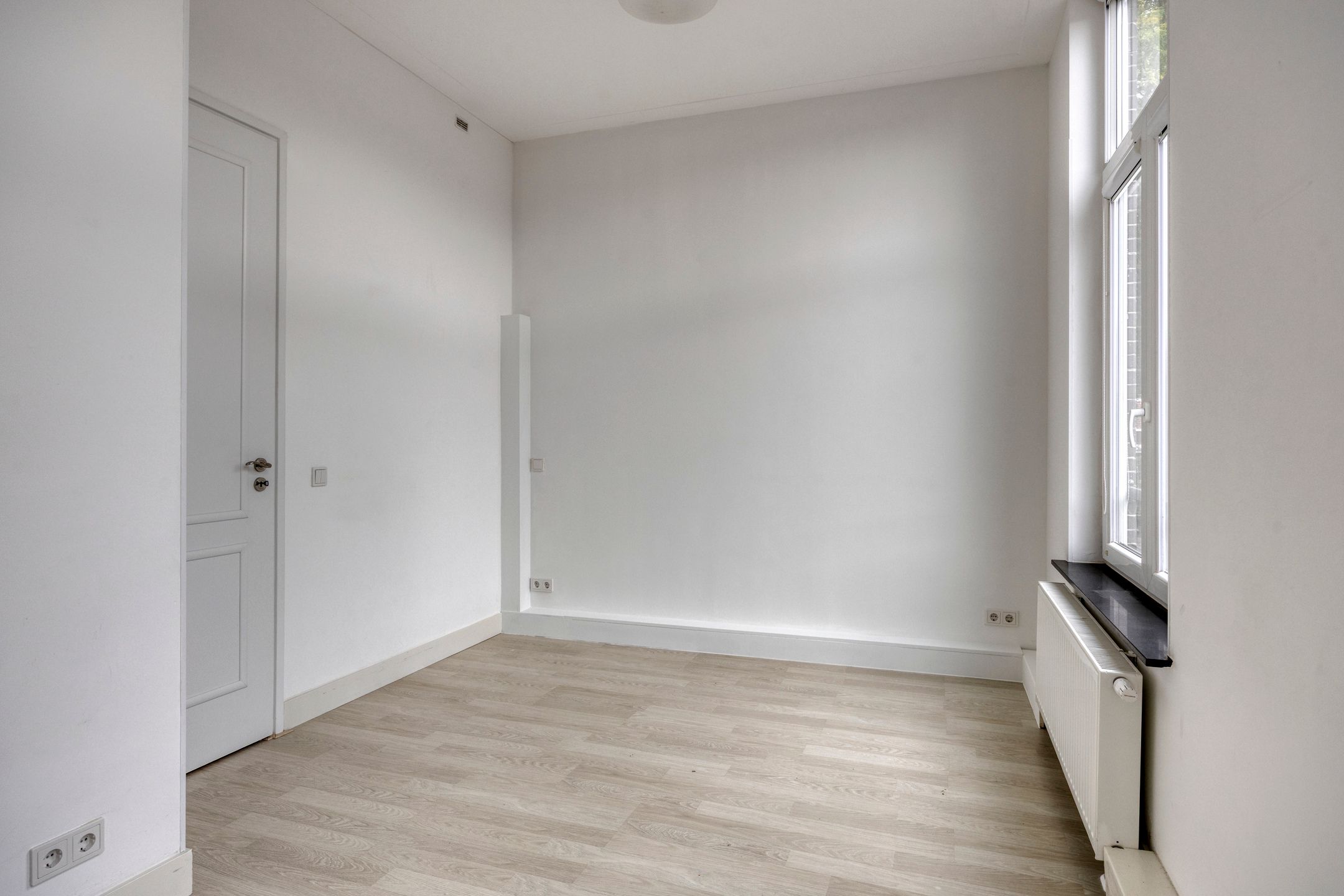 Foto 15 van Bloemstraat 1-A