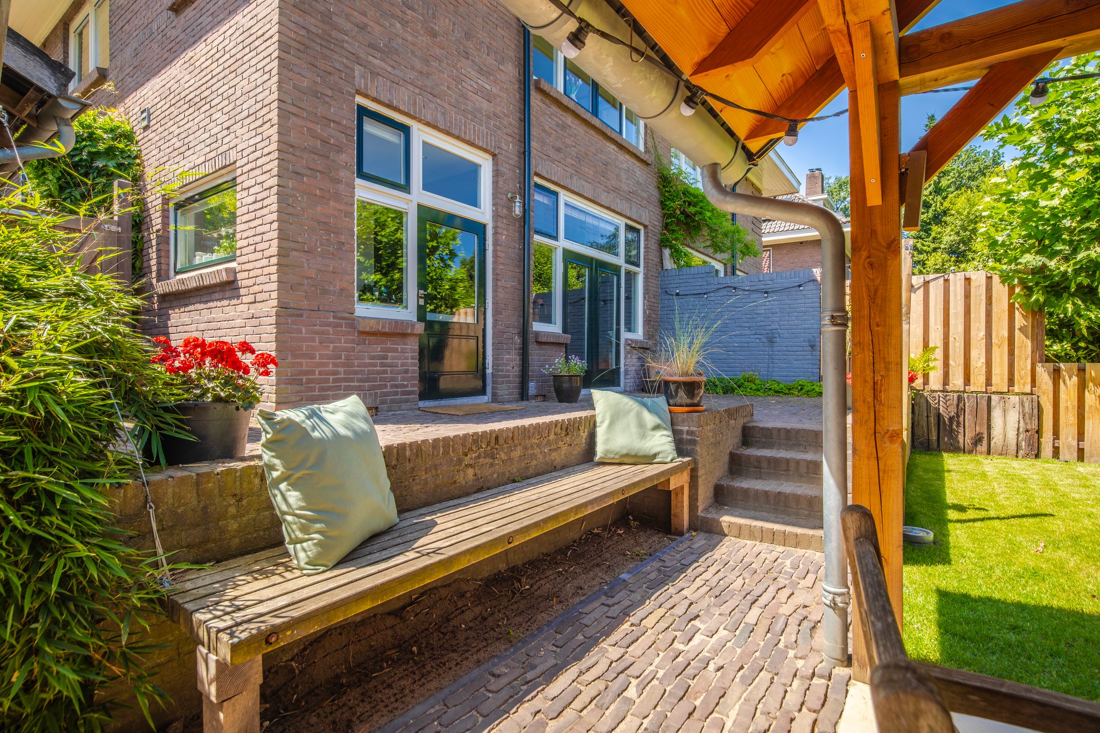 Foto 27 van Graaf van Rechterenweg 35