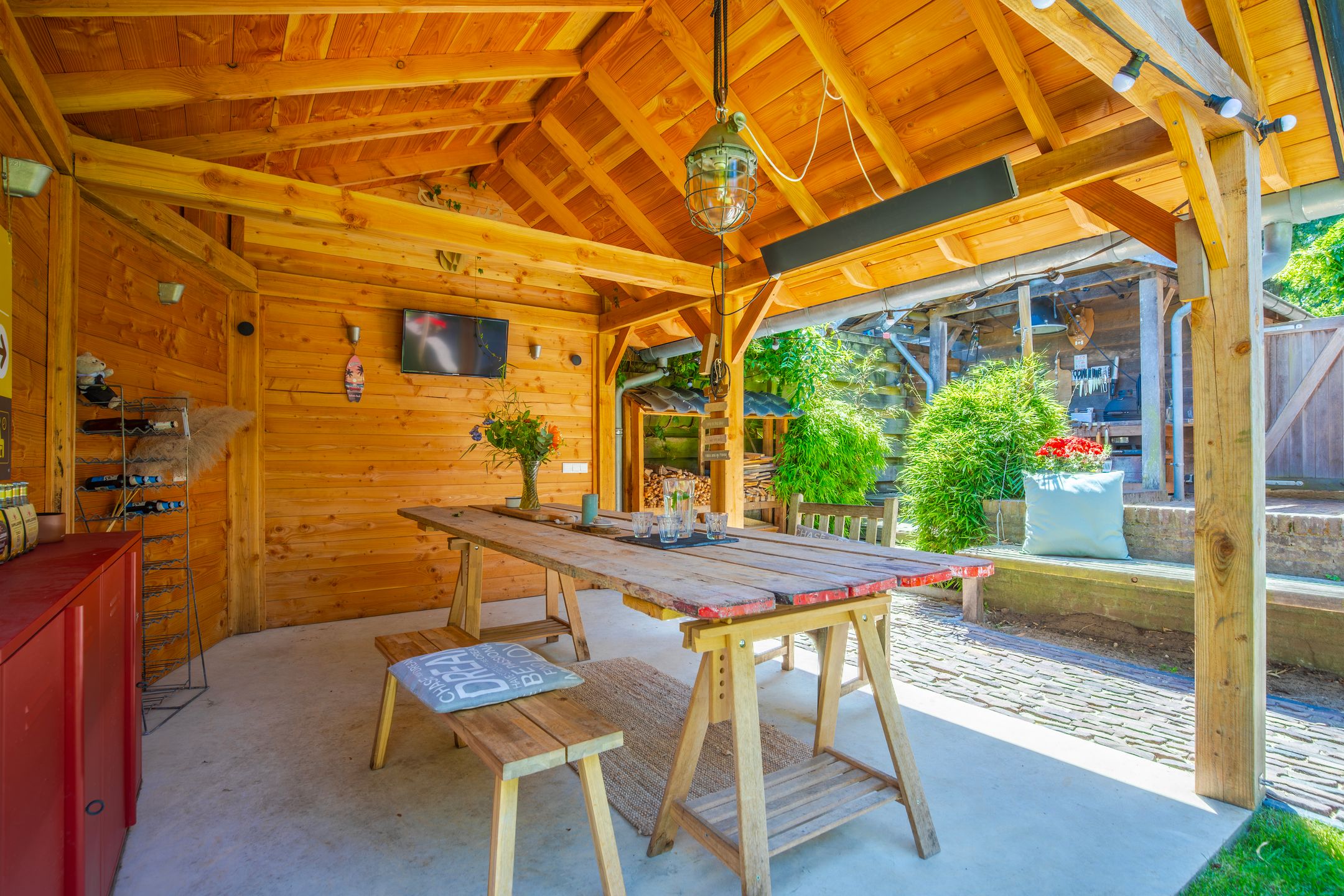 Foto 30 van Graaf van Rechterenweg 35