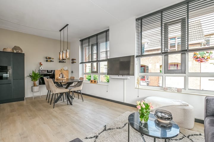 Foto 17 van Pilatusdam 6