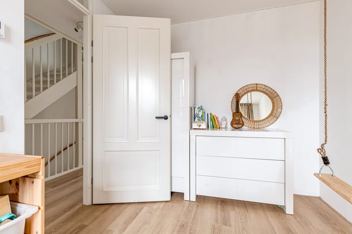 Foto 20 van Robert Hofstadterstraat 11