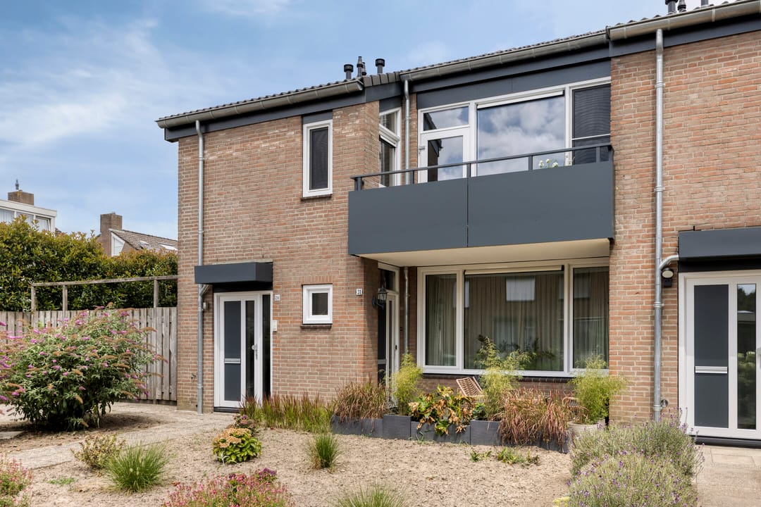 Foto 1 van Burg. Janssenring 29