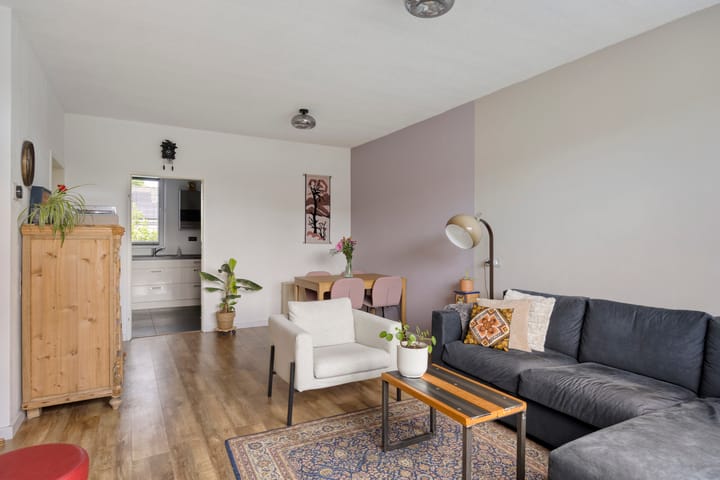 Foto 14 van Burg. Janssenring 29