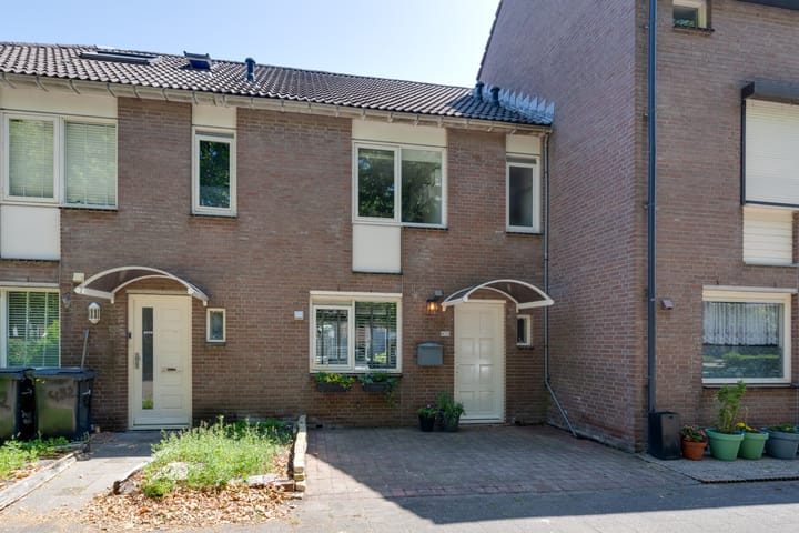 Photo 3 of Overlanderstraat 430