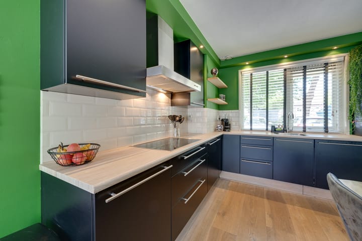 Photo 16 of Overlanderstraat 430