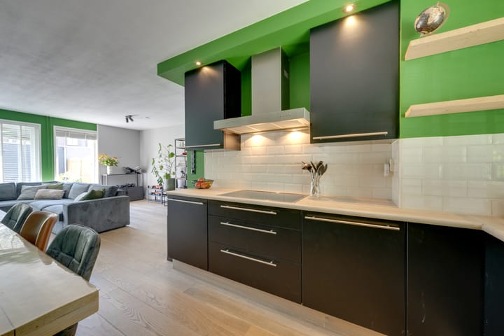 Photo 19 of Overlanderstraat 430