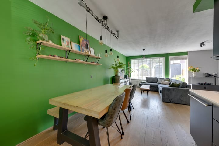 Photo 20 of Overlanderstraat 430