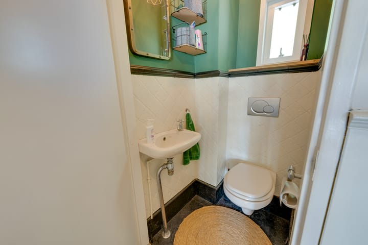 Photo 25 of Overlanderstraat 430