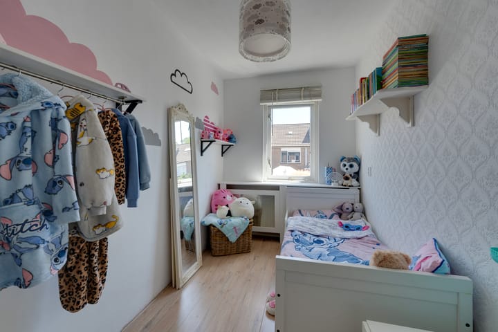 Photo 34 of Overlanderstraat 430