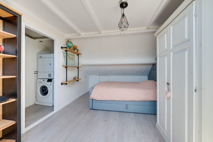 Photo 43 of Overlanderstraat 430