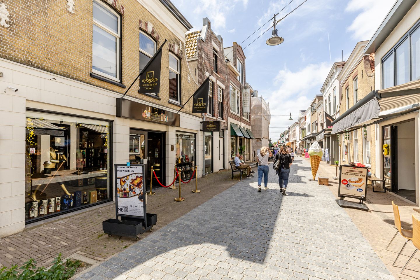 View photo 3 of Oostdijk 32