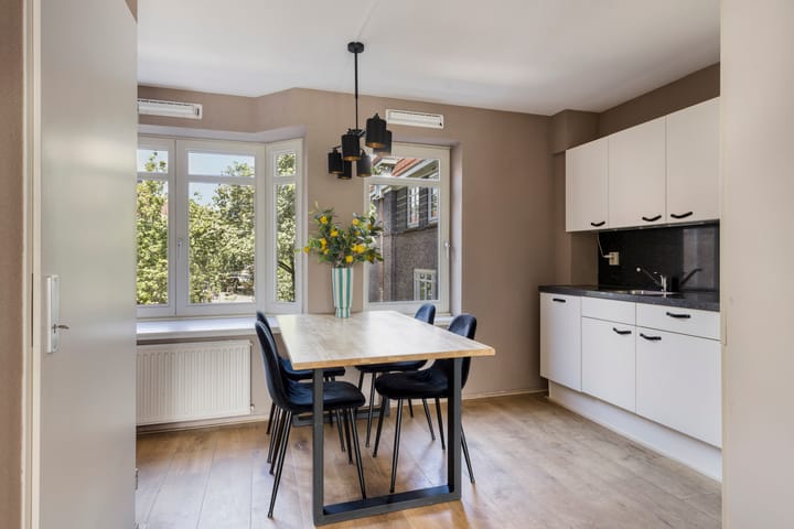 Photo 5 of Turnerstraat 13-1