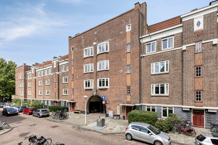 Photo 21 of Turnerstraat 13-1