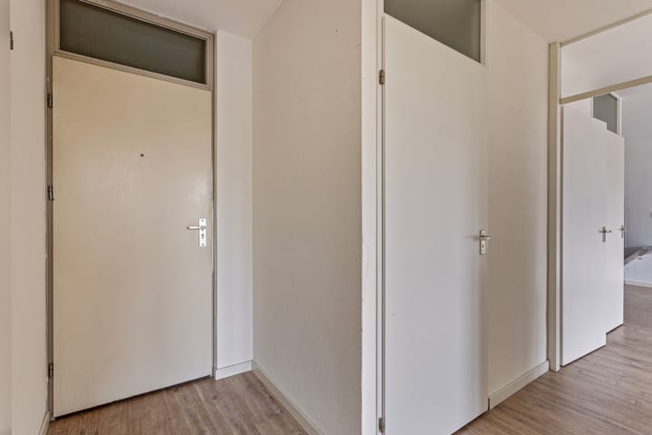 Foto 16 van Industriestraat 122