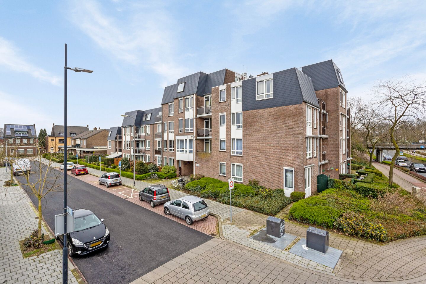 Foto 19 van Industriestraat 122