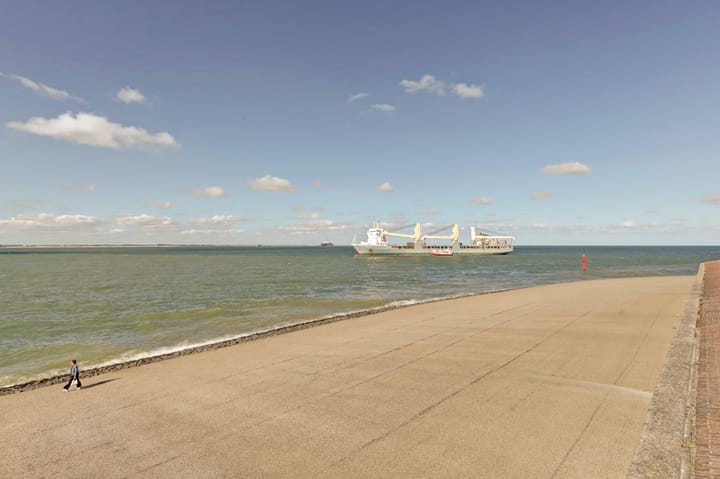 Foto 2 van Boulevard De Ruyter 80