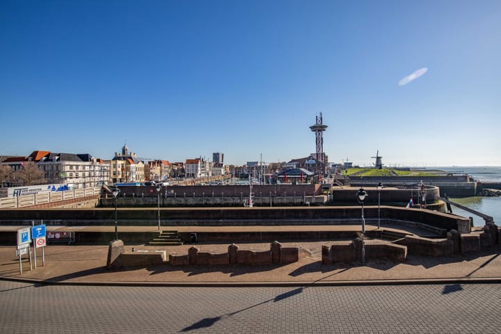 Foto 34 van Boulevard De Ruyter 80