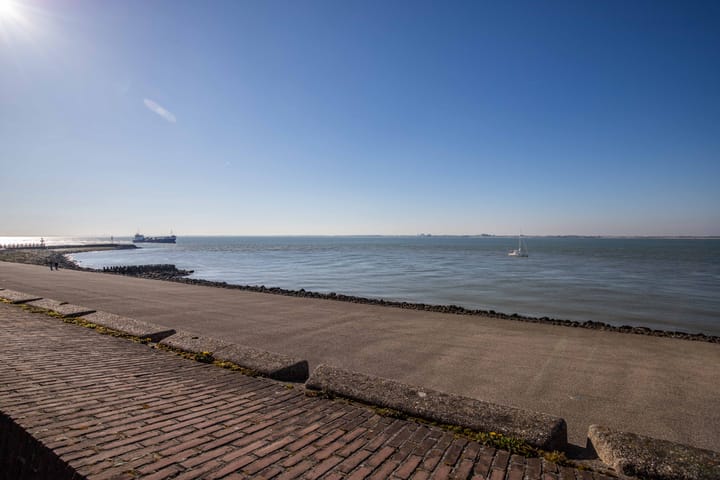 Foto 36 van Boulevard De Ruyter 80