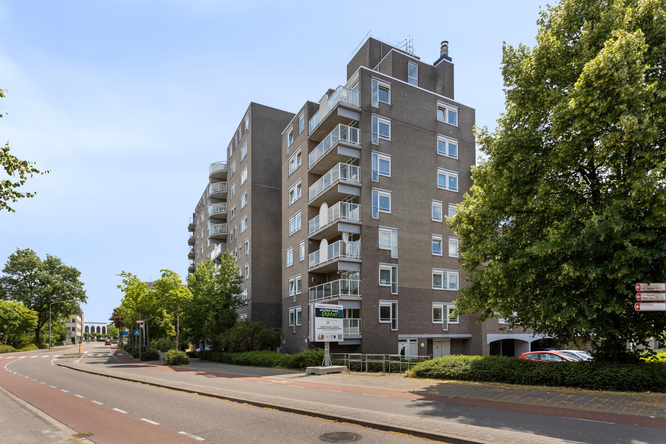 Foto 30 van De Heugden 300