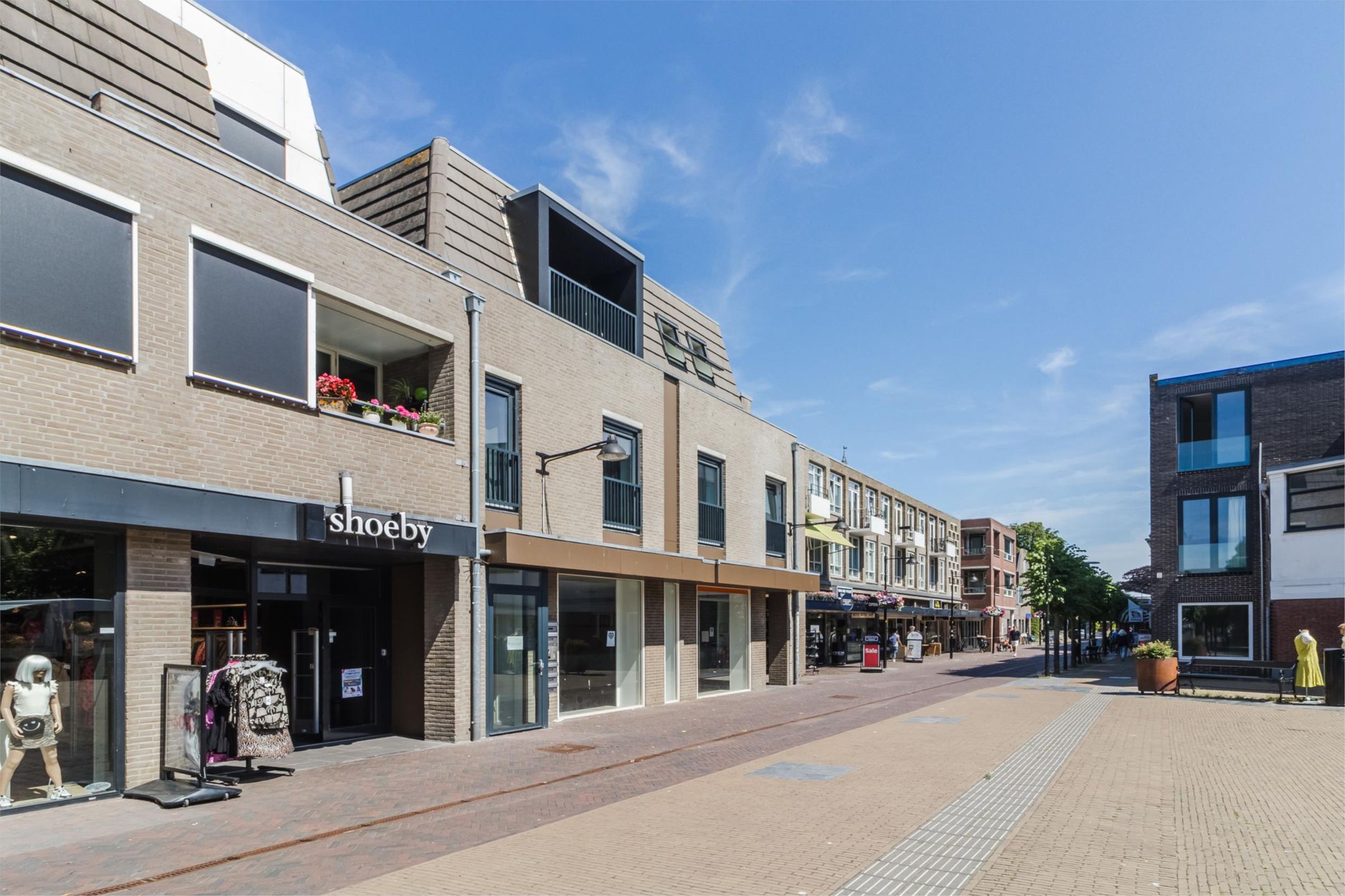 Photo 3 of Schoolstraat 38-A