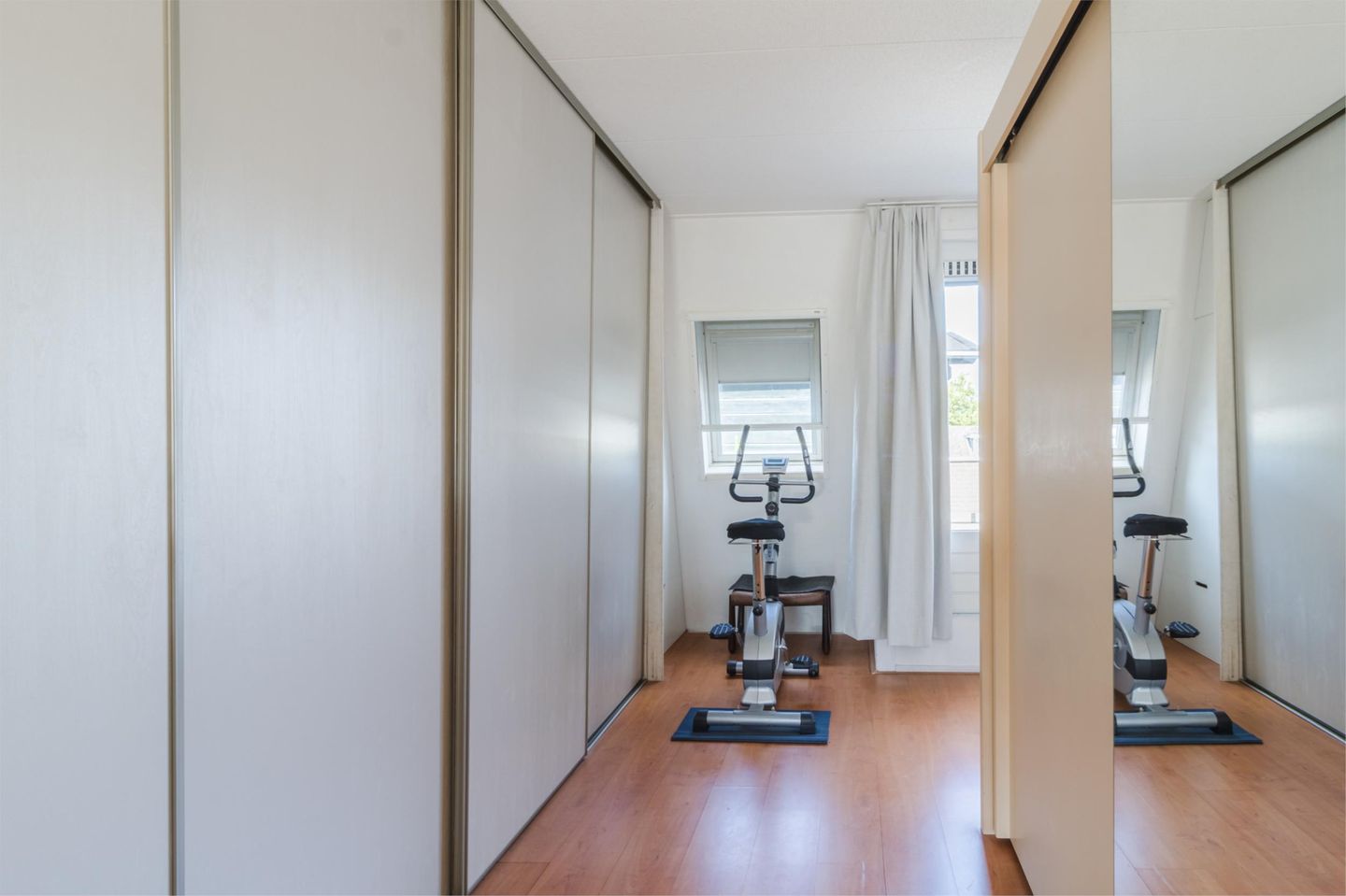 Photo 25 of Schoolstraat 38-A